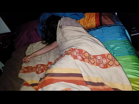 ❤️ Stepson beating ແມ່ລ້ຽງໄວຫນຸ່ມລາວໃນຂະນະທີ່ນາງນອນ. ມີເພດສຳພັນ ທີ່ lo.91sexy.top